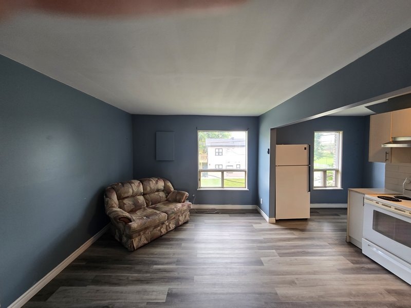 Charming 1 Bed, 1 Bath in Port McNicoll 2