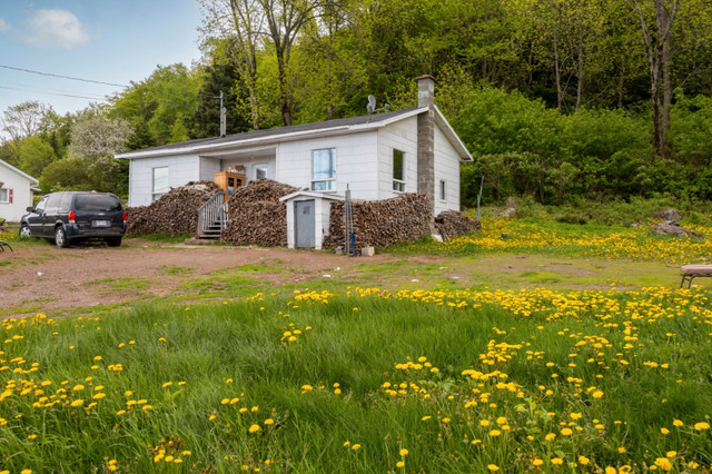 506 Ch. St-Léon,  Montmagny dans Maisons à vendre  à Lévis