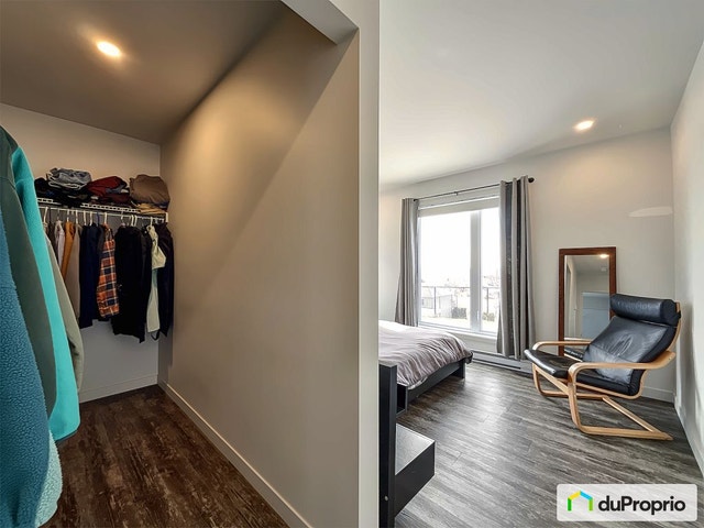 $424,999 - Bungalow for sale in Victoriaville — photo 2