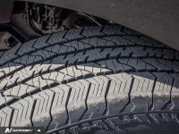 Lariat Black Appearance Package, Sunroof, FX4 Off-Road Package, Tow Package! THIS VEHICLE IS LOCATED... (image 7)