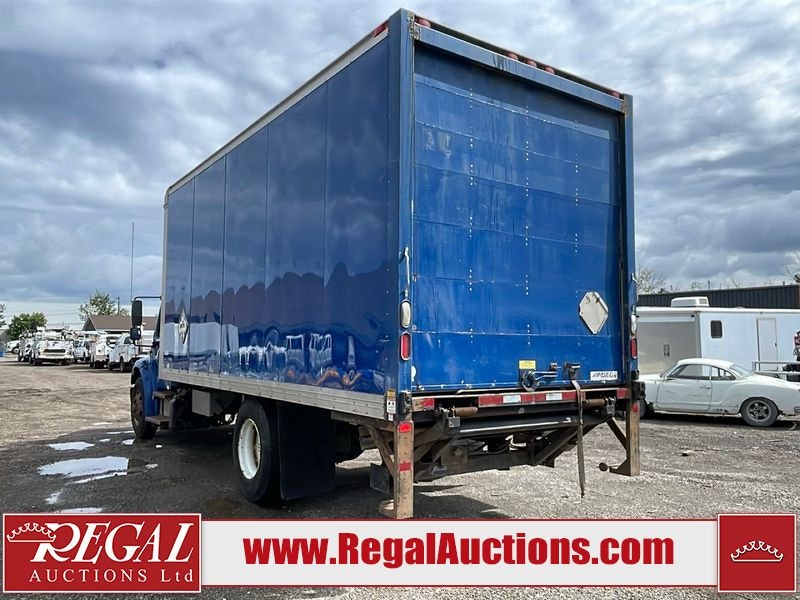 Freightliner M2 106 2011 photo 4