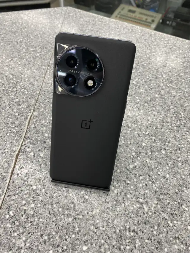 Oneplus 11 512GB in Cell Phones in City of Toronto - Image 3