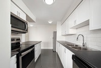 Current Promotions 1 MONTH FREE RENT ON SELECT UNITS Welcome to Champlain Towers at 79 Thorncliffe P... (image 3)