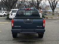 2019 Nissan Frontier Pro-4X Rugged, capable, and adventure-ready this 2019 Nissan Frontier Pro-4X 44... (image 5)