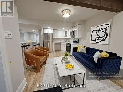 Newly Updated Luxurious dwelling in a Prestigious Oakville Neighbourhood Welcome to 3331 Whilabout T...