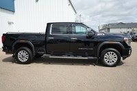 --DRIVE THE DREAM THIS SUMMER AT ADRENALIN MOTORS! NOW LOCATED IN GASOLINE ALLEY, RED DEER!-- NO ACC... (image 3)