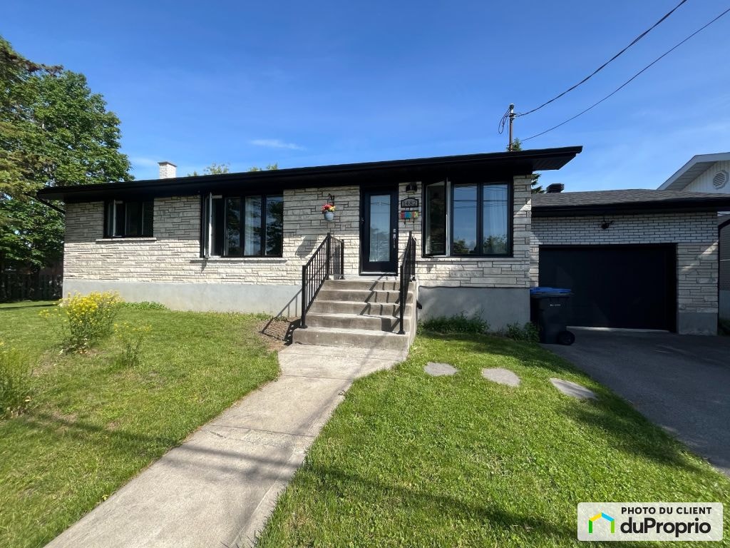 $765,000 - Bungalow for sale in Longueuil (St-Hubert) — photo 3