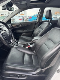 2017 Honda Accord – Backup Camera | Side Mirror Camera | Mileage: 210,776 km Automatic Transmission... (image 6)