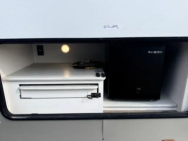 2022 Forest River CRUSADER 382 MBH in Travel Trailers & Campers in St. Albert - Image 3
