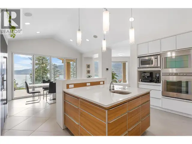 328 Lochview Road Kelowna, British Columbia in Houses for Sale in Penticton - Image 14