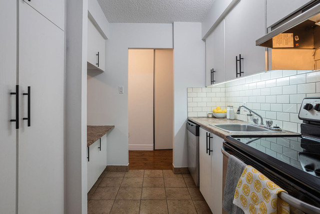 3 1/2 à louer,1,chambre,Saint Lambert,1 mois gratuit dans Locations longue durée  à Longueuil/Rive Sud - Image 2