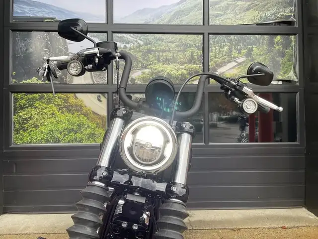 2025 Harley-Davidson FXBB - Street Bob in Street, Cruisers & Choppers in Edmonton - Image 18
