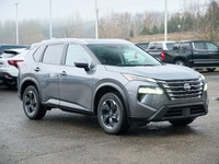 Exterior Highlights Exclusive blacked-out styling: dark chrome V-Motion grille, black mirror caps, b... (image 4)