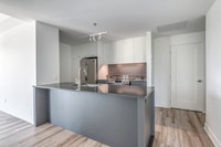 Apartment for rent appt logement locatif, 4.5, 4 1/2 2cc, 2 bedrooms/chambres, Canal Lachine-Marché... (image 2)