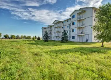 2 Bed x 1 Bath Apartment for Rent on Leila Avenue | $1505.00 in Long Term Rentals in Winnipeg - Image 15
