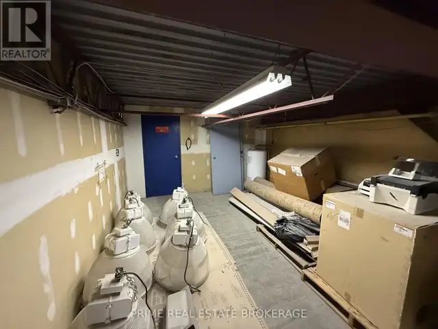 FRONT - 312 SOVEREIGN ROAD London East (East J), Ontario in Commercial & Office Space for Rent in London - Image 26