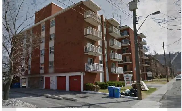 2-1 Bedroom units available at 93 Emerald S.$1,425.00 + Hydro