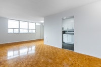 Exclusive Incentives Visit our Website: https://www.capreit.ca/apartments-for-rent/toronto-on/yonge-... (image 7)