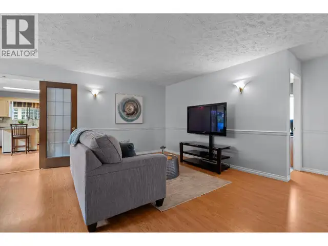 83 WOODLAND DRIVE Delta, British Columbia in Houses for Sale in Delta/Surrey/Langley - Image 6
