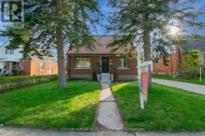 47 ELLIS CRESCENT N Waterloo, Ontario