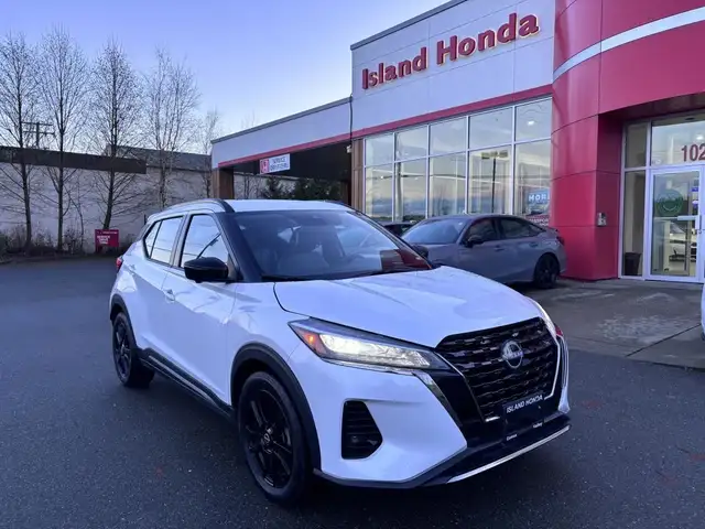 2024 Nissan Kicks SR in Cars & Trucks in Comox / Courtenay / Cumberland - Image 2