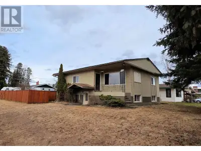 Solid home on a large lot in a great location close to the arena, schools, and pool. This home has 3...