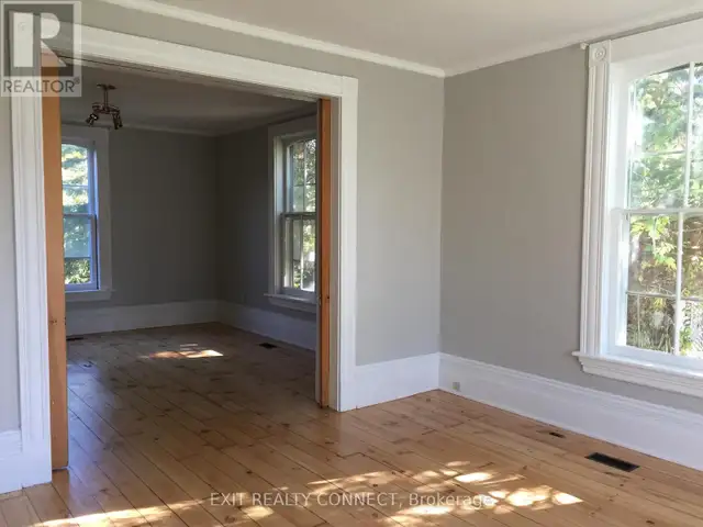1&2 - 87 MAIN STREET N Milton (Campbellville), Ontario in Commercial & Office Space for Rent in Oakville / Halton Region - Image 15