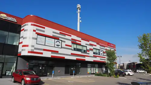 Medical/Healthcare Office Space for Lease in Airdrie, Alberta (Adjascent to Kingview Market Shopping...