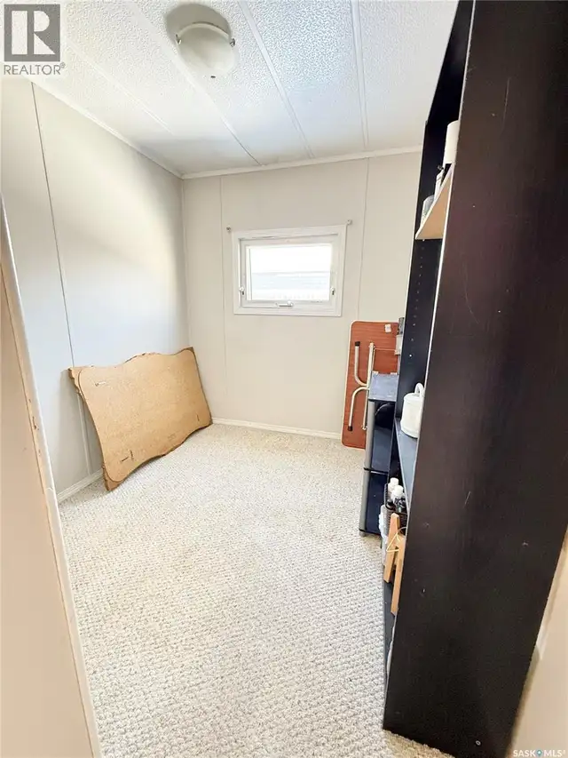 148 Laing CRESCENT Weyburn, Saskatchewan in Houses for Sale in Regina - Image 15