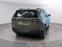 Introducing the New 2026 Jeep Cherokee Limited 4x4, an SUV that combines style and functionality in... (image 4)
