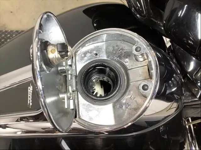 2015 harley-davidson Flxhi Street Glide Motorcycle in Cargo & Utility Trailers in Richmond - Image 8