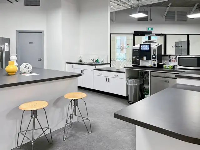 Work from anywhere with a virtual office rental in Barrington St in Commercial & Office Space for Rent in City of Halifax - Image 11