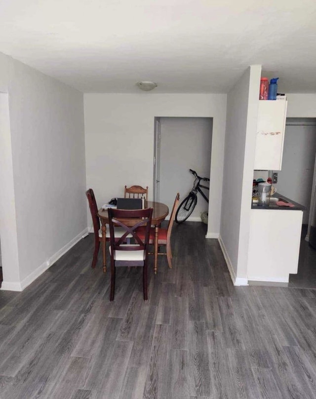 Sharing Room available for rent close to humber lakeshore Room Rentals & Roommates City of