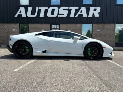 2015 Lamborghini Huracan Lamborghini Huracan 2015 lp610 24200km tout les recall faits . Financement...