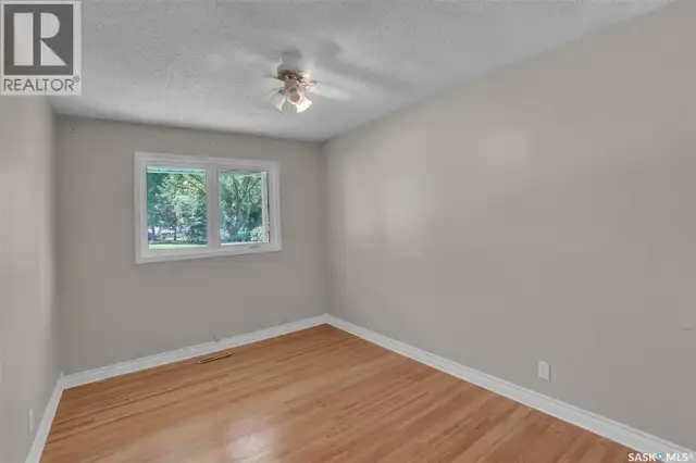 1830 Cowan CRESCENT Regina, Saskatchewan in Houses for Sale in Regina - Image 18