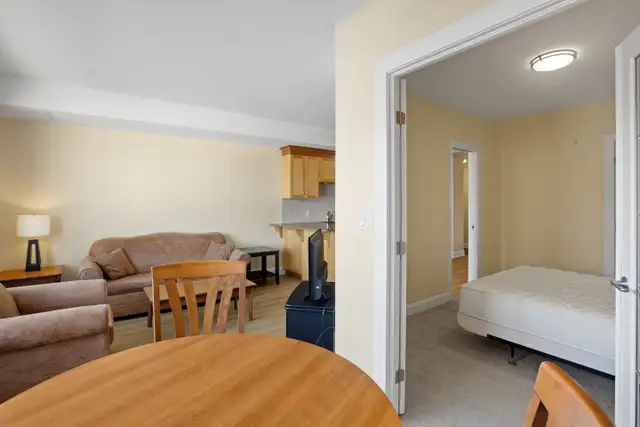 1-Bed Apartment in Overbrooke Available to Move in Nov! in Long Term Rentals in Ottawa - Image 12
