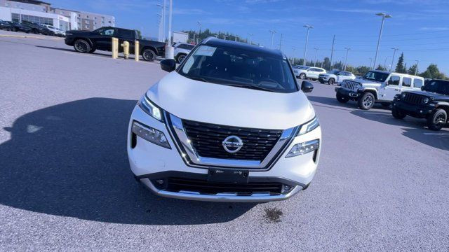 2021 Nissan Rogue Platinum | AWD | Leather | Sunroof in Cars & Trucks in Prince George - Image 4