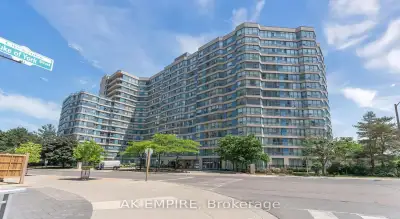 Price: $549,000 / $2,083/mo Stunning View & Large Windows help light up this Unit naturally. Wonderf...