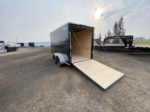 2026 Royal Cargo LCHT35-614V-78 Enclosed Cargo Trailer in Cargo & Utility Trailers in Edmonton - Image 10