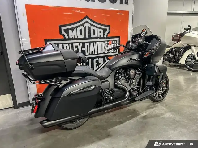 2024 Indian Motorcycle Pursuit(R) Dark Horse(R) Black Smoke in Street, Cruisers & Choppers in Calgary - Image 25