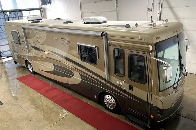 2006 Newmar Dutch Star 4028 – Pre-Owned Class A Motorhome. in RVs & Motorhomes in Red Deer - Image 8