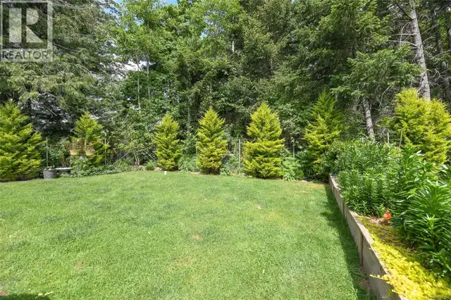 2126 Cypress Rd Comox, British Columbia in Houses for Sale in Comox / Courtenay / Cumberland - Image 39