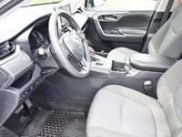 XLE|AWD|Sunroof|CarPlay|No Accidents 2025 Toyota RAV4 XLE XLE|AWD|Sunroof|CarPlay|No Accidents Magne... (image 9)