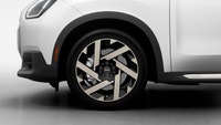 Découvrez ce superbe Countryman Cooper S ALL4 neuf, un véhicule haut de gamme alliant style, confort... (image 6)
