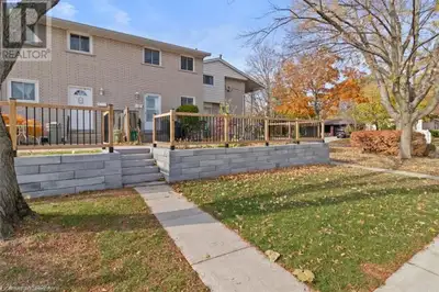 11 COLMAR Place Unit# 2 Dundas, Ontario