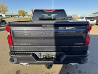 . Engine: Turbocharged Diesel I6 3.0L/182 (image 3)