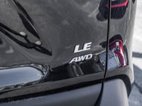 2025 Toyota RAV4 LE CLEAN CARFAX | AWD | FORMER DAILY RENTAL | HEATED SEATS Midnight Black Metallic... (image 6)