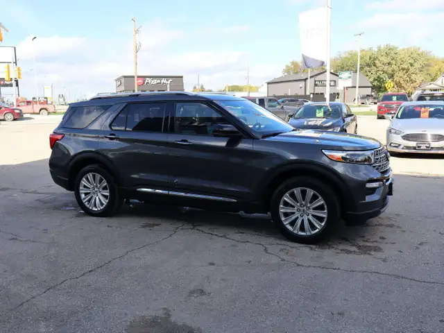 2020 Ford Explorer Limited5805770139087769612