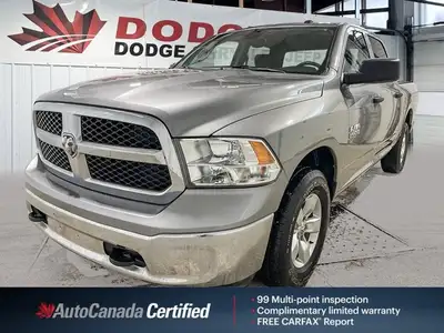 This Ram 1500 Classic boasts a Regular Unleaded V-6 3.6 L/220 engine powering this Automatic transmi...