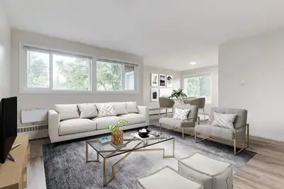 Amenities: City Views • Air Conditioning • Large Windows Suite & Building: Spacious one-bedroom, two...